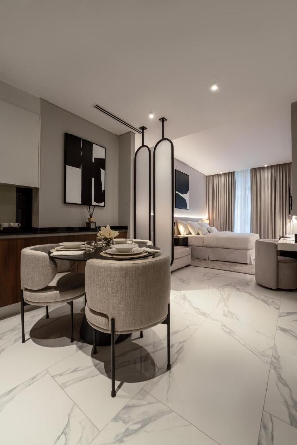 Lusso Hometels J One Business Bay Dubai Bagian luar foto