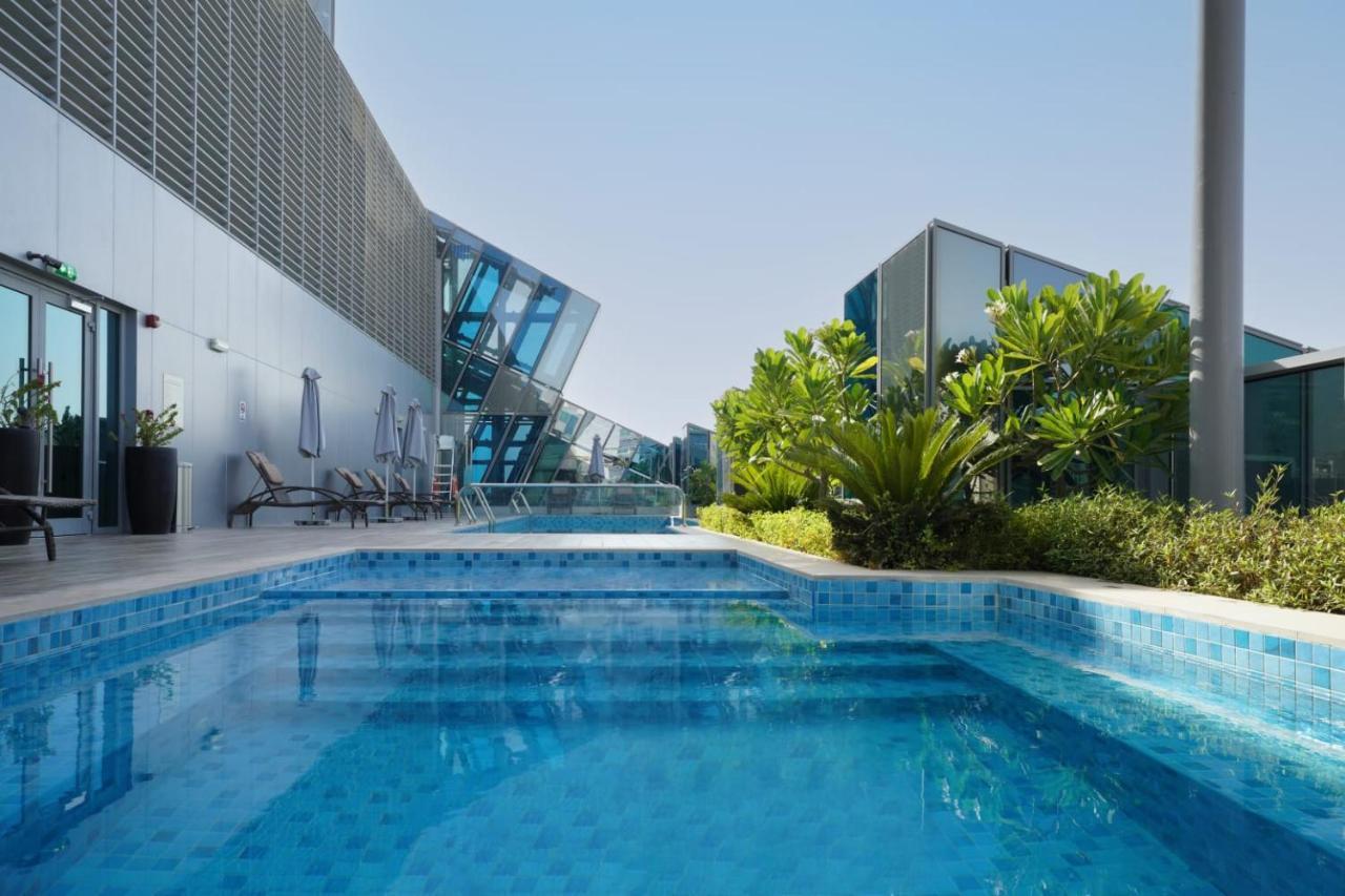 Lusso Hometels J One Business Bay Dubai Bagian luar foto
