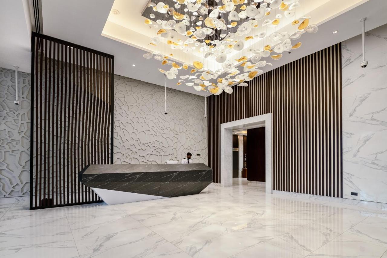 Lusso Hometels J One Business Bay Dubai Bagian luar foto
